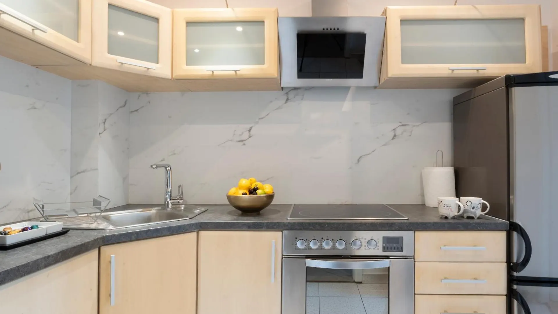 Greenpoint Hoza Apartment وارسو بولندا